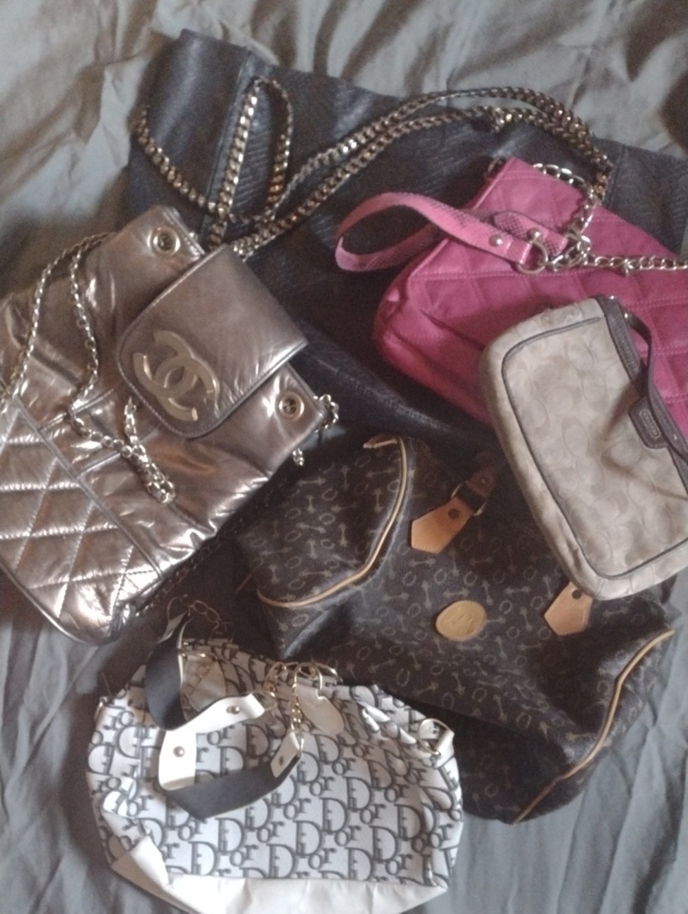 Metallic Quilted Shoulder Bag with Chain Strap - Silver